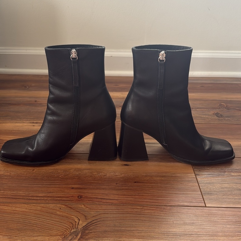Soft Leather Alohas Black Boots size 38 - Picture 4 of 5